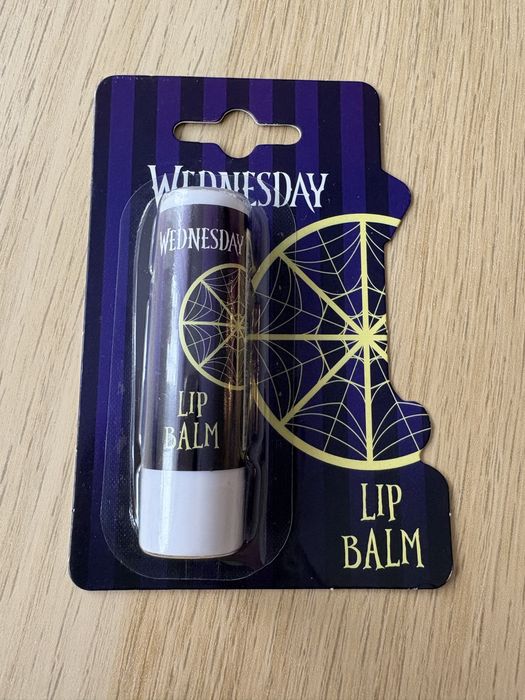 Pomadka do ust, lip balm, Wednesday