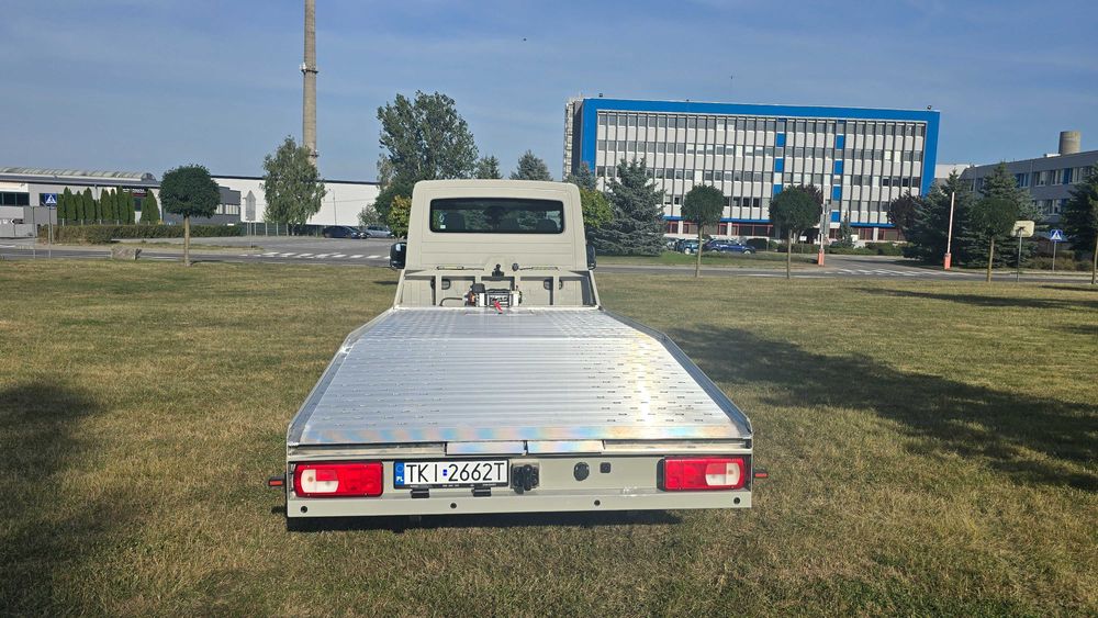 Volkswagen Crafter Man Zabudowa Autolaweta Laweta Najazd Aluminium