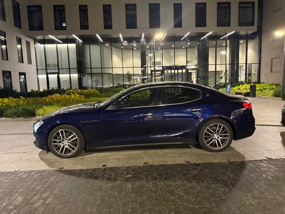 Maserati Ghilbi SQ4 430KM