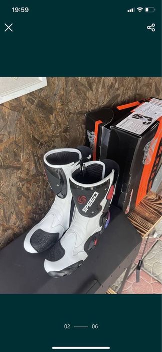 Продам Мотоботы, за всеми вопросами по телефону