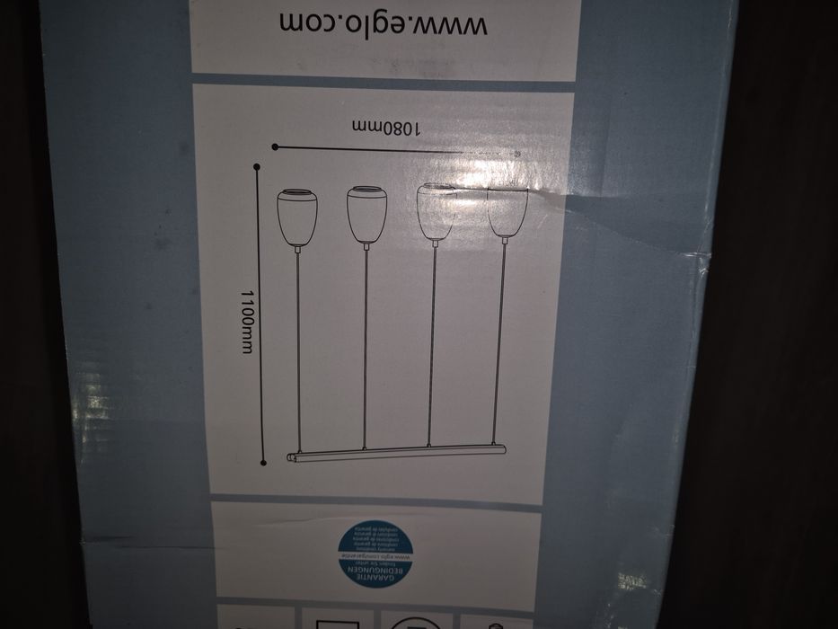 Candeeiro de tecto novo