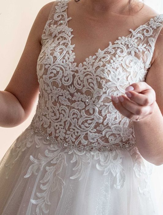 Suknia ślubna rozmiar 40