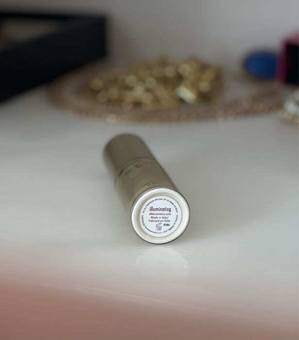 Puder w sprayu Stila