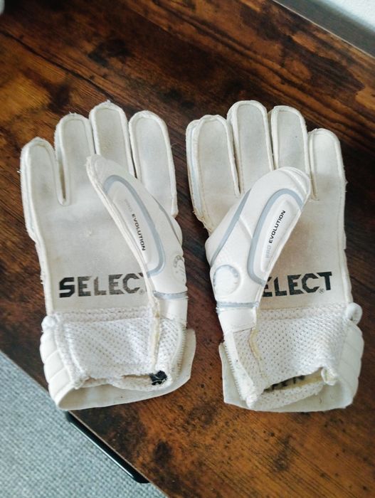 rękawice bramkarskie  marki Select, junior 3