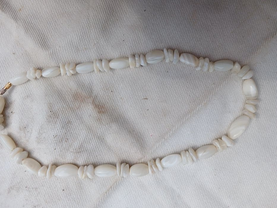 Бусы из камня 58 см