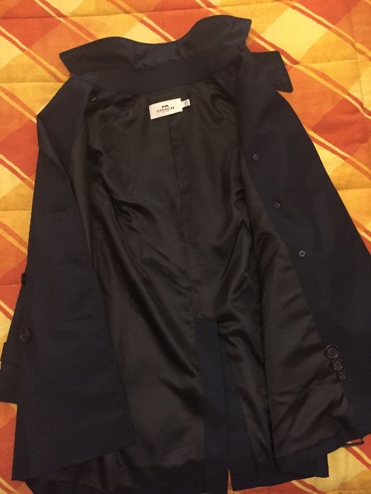 Gabardina magnífica Coach
