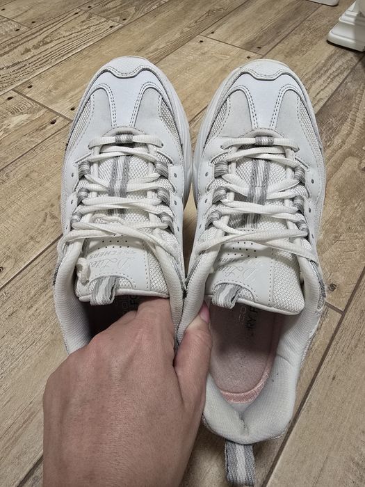 Кросівки жіночі Skechers D'Lites 38.5 розмір