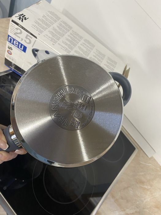 Скороварка   Кастрюля 2,5 л Perfect Plus WMF