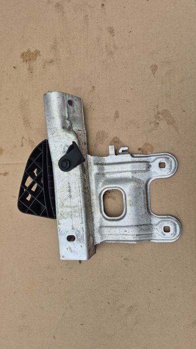 Wspornik strefa zgniotu lewa BMW F20 100310-13 7266193