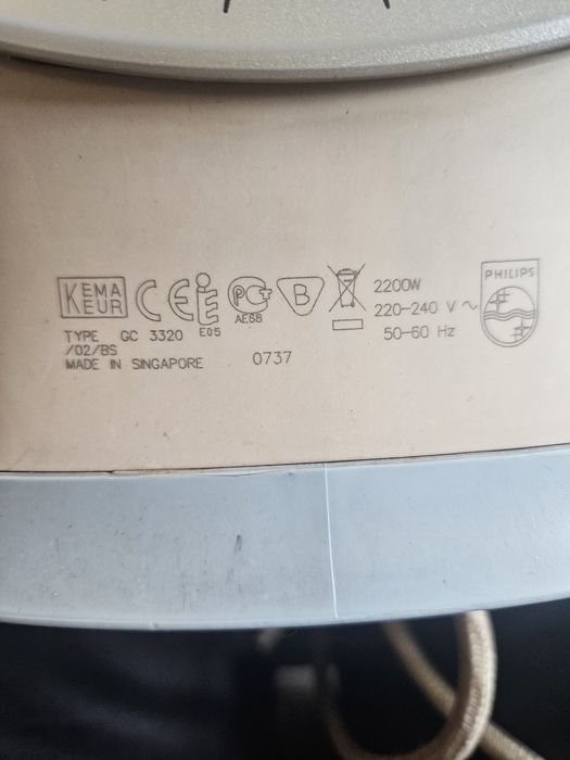 Żelazko parowe  Philips ze spryskiwaczem