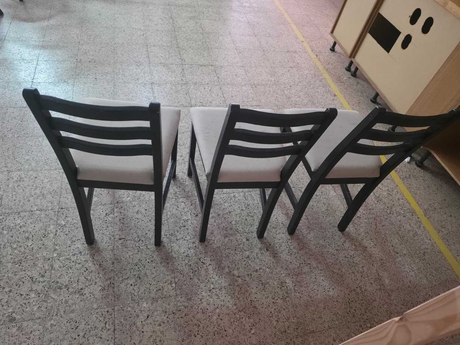 3 cadeiras Usadas Ikea