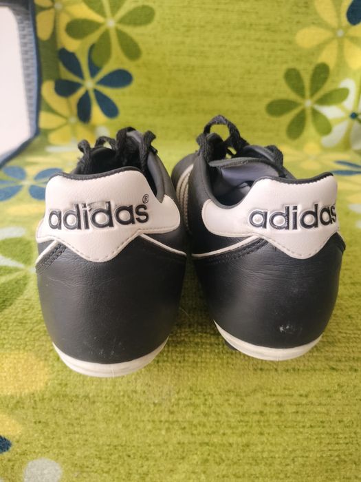 Chuteiras da adidas  42