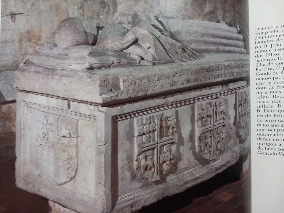 Filatelia - Livro CTT Henrique o Navegador