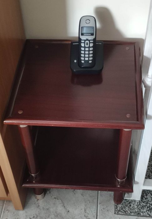 Móvel de apoio 0,36x0,36x0,45 mts