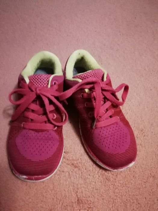Кросівки дитячі. 31 р.