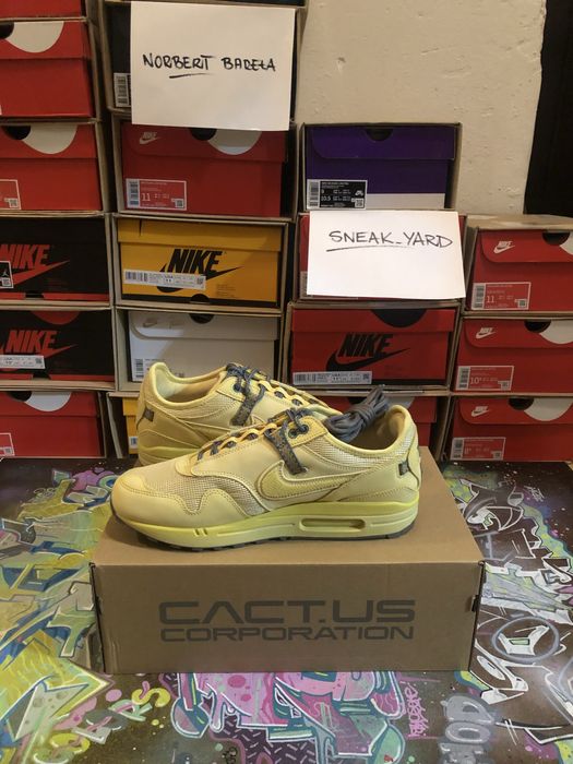 Nike AIR MAX 1 Travis Scott CACTUS JACK Saturn gold