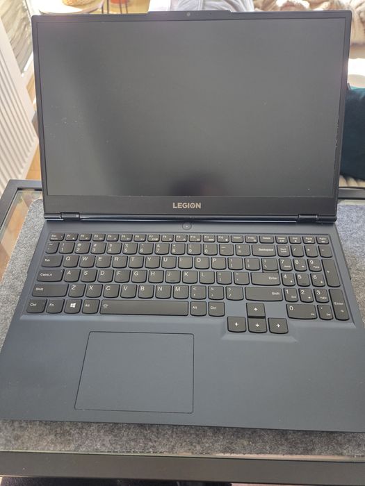 Lenovo legion 5 15ACH6