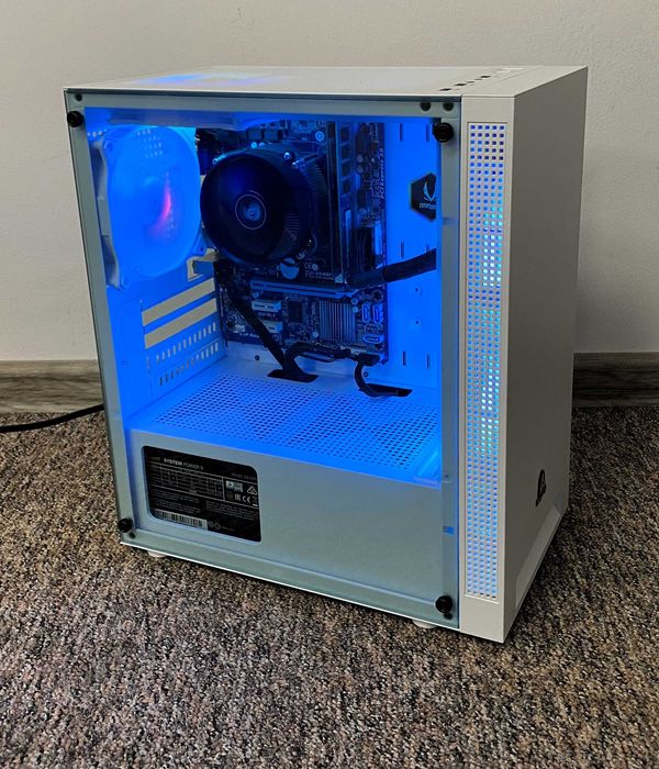 Komputer stacjonarny INTEL Core i5 8GB ram SSD