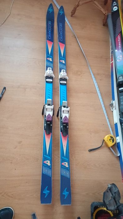 Продам лижі привезені з польщі в нормальному стані