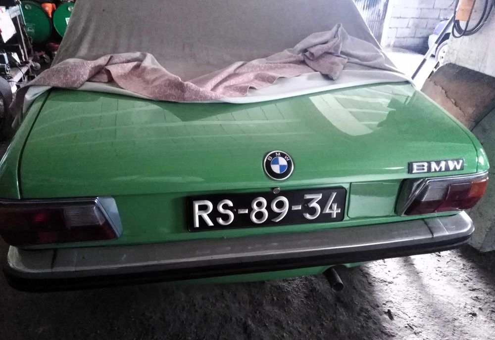 BMW 520 Clássico de 1975 de cor Verde