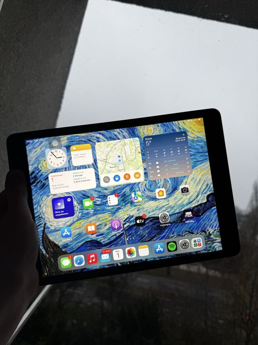 iPad 9 (2021) — 256 GB — Wi-Fi  ekran 10.2 Okazija