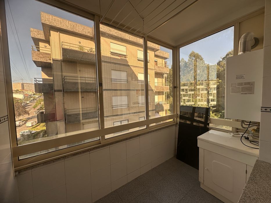 Apartamento T2+1 com lugar de garagem