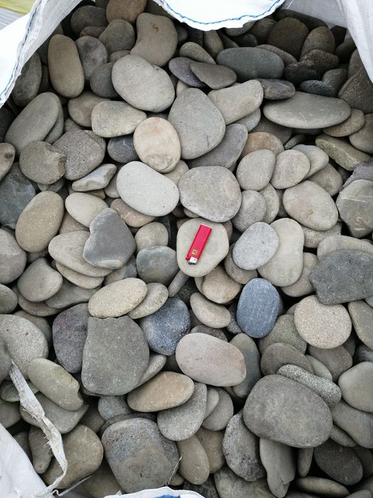 Галька річкова плоска, галька речная для озера, ландшафтного дизайна