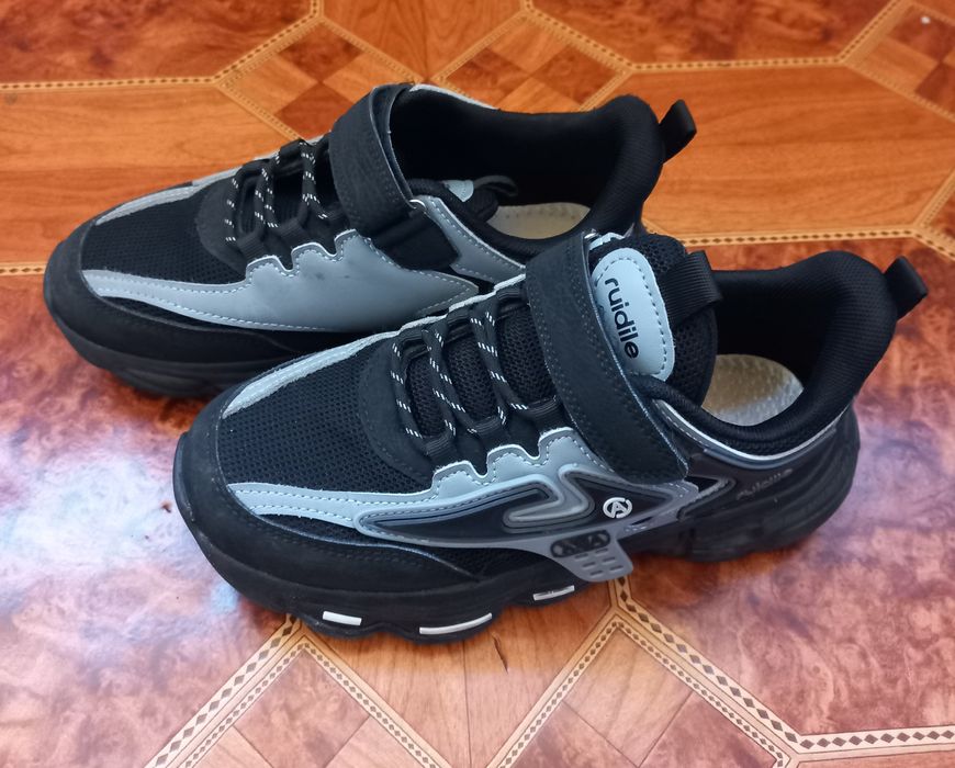 Кросівки для хлопчика