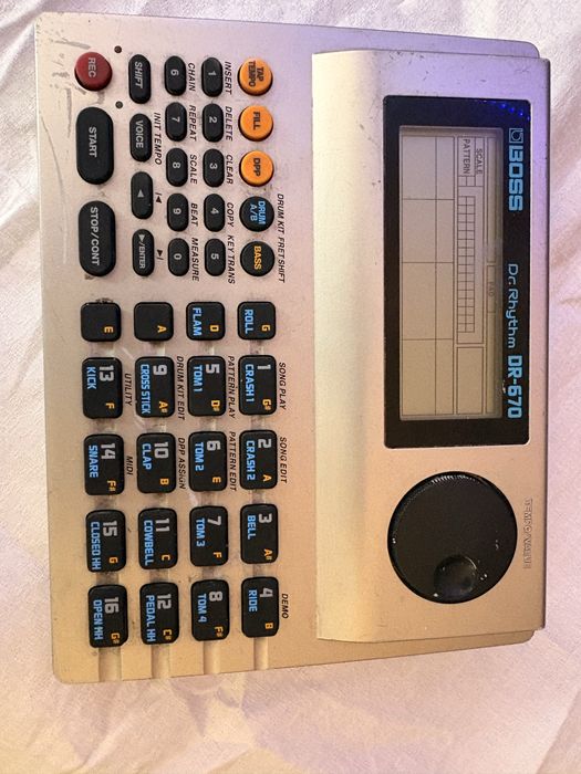 Automat Perkusyjny BOSS Dr. Rhythm DR-670