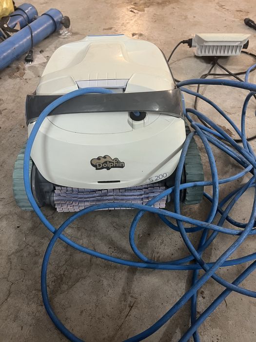 Odkurzacz basenowy dolphin s200
