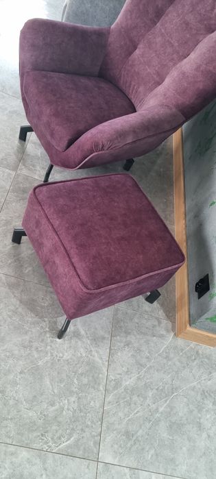 Fotel, Uszak Lord z podnóżkiem - bordowy