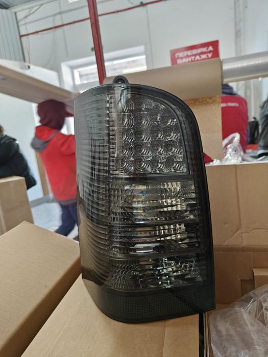 Задні стопи фонари Mercedes Vito W638 Вито  LDME34