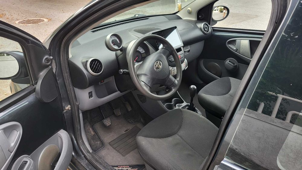 Toyota Aygo 1.0 (68cv) Plus (Luna/Cool)| Nacional | 135 000 km | AC | Android-auto