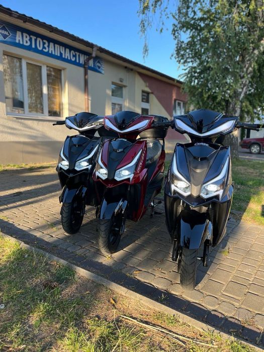 Електро скутер 1500 ват на Літій залізо фостатних акб 72v30ah COrso