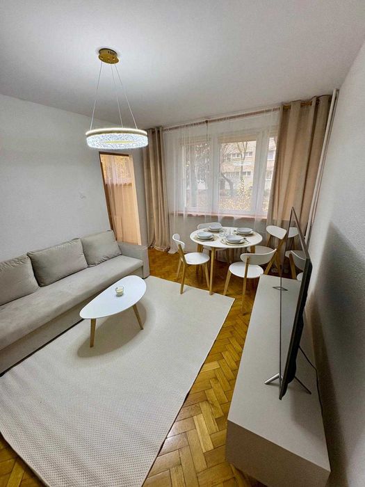 Komfortowy Nocleg w Sercu Konina - Apartament na Parterze