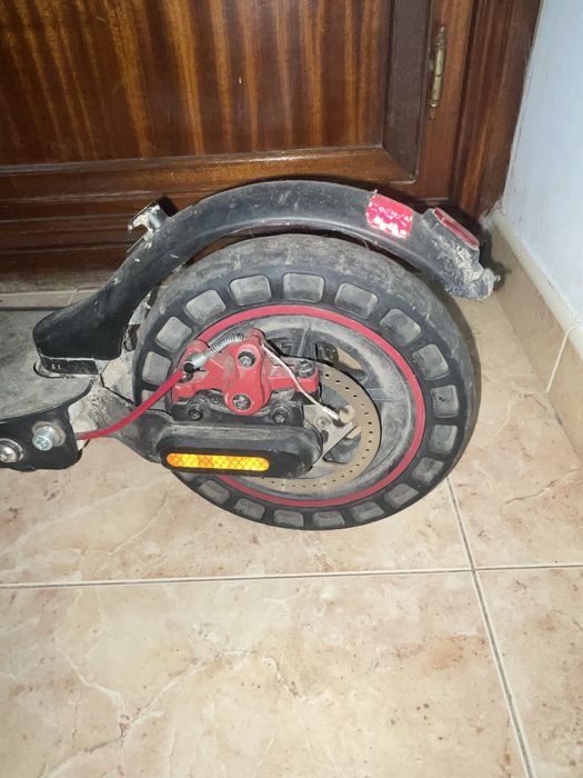 Trotinete avariada