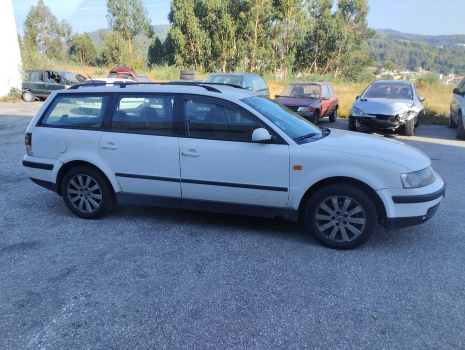 VW Passat SW 1.9 TDI 110 CV Só Para Peças