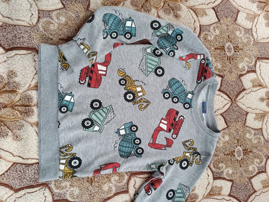 Кофточка, реглан, светр, світшот