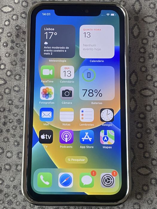 Iphone 11 Red product