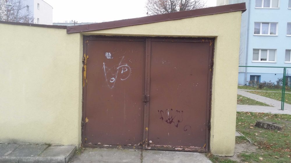 Garaż w Błoniu ul. Poznańska 9