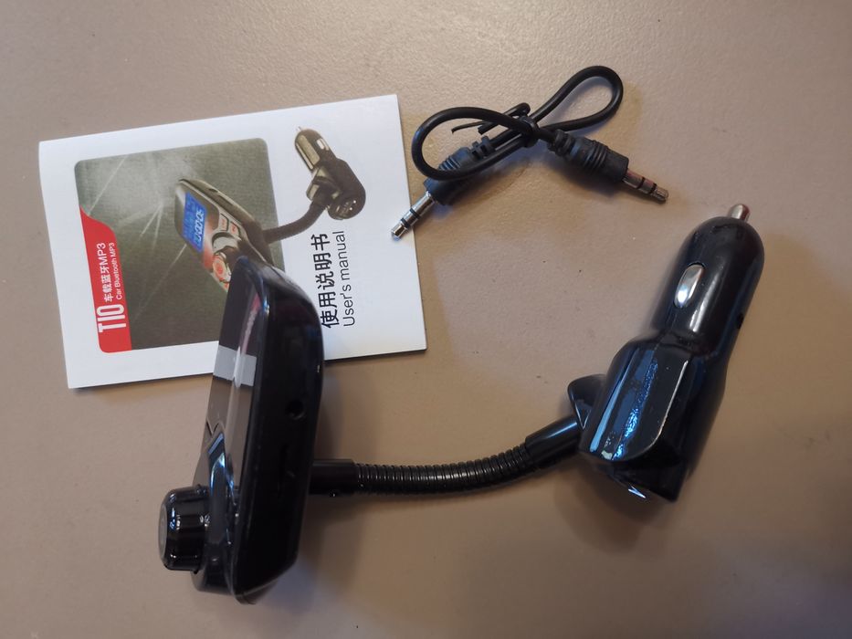 Автомобільний трансмітер FM T10 Bluetooth