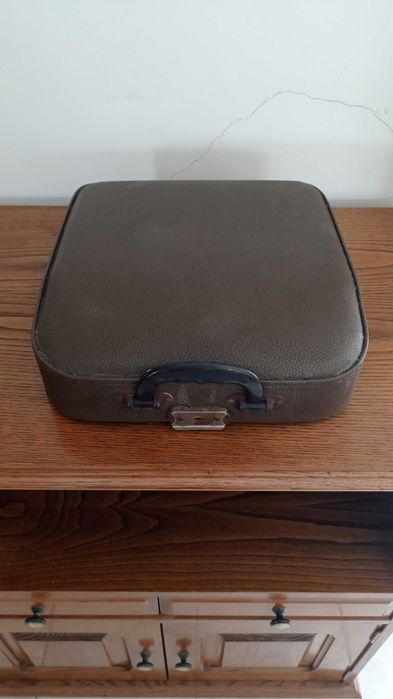 Máquina de Escrever "Princess 100"