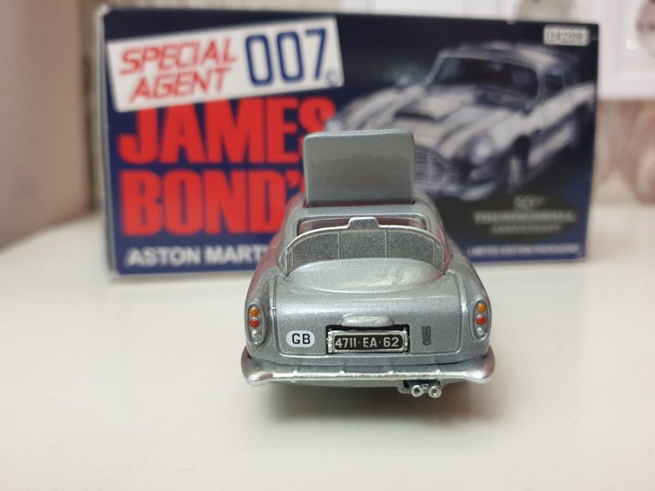 Limited Corgi James Bond Aston Martin DB5 к 50 летию Thunderball