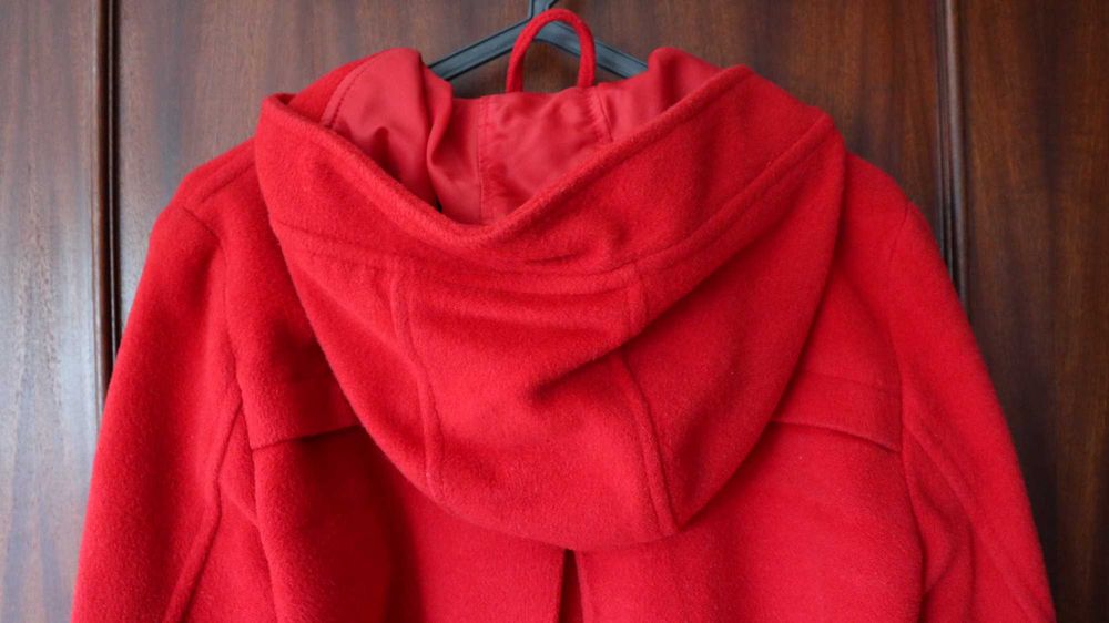 Casaco vermelho da Mosh