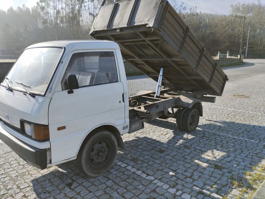 Carrinha mazda e2200