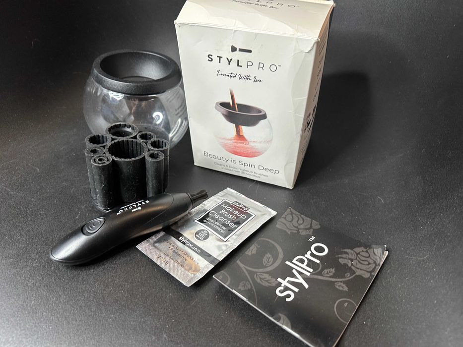 Очиститель кистей для макияжа Stylideas Stylpro