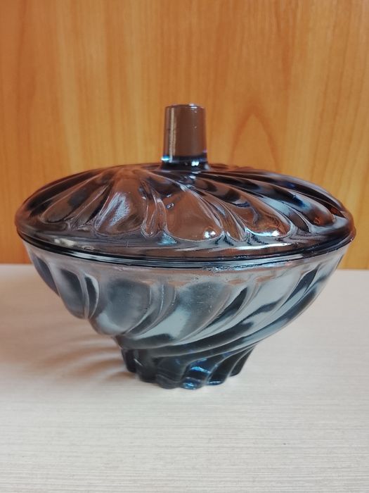 Винтажная сахарница /джемница/, советский период, купоросное стекло.