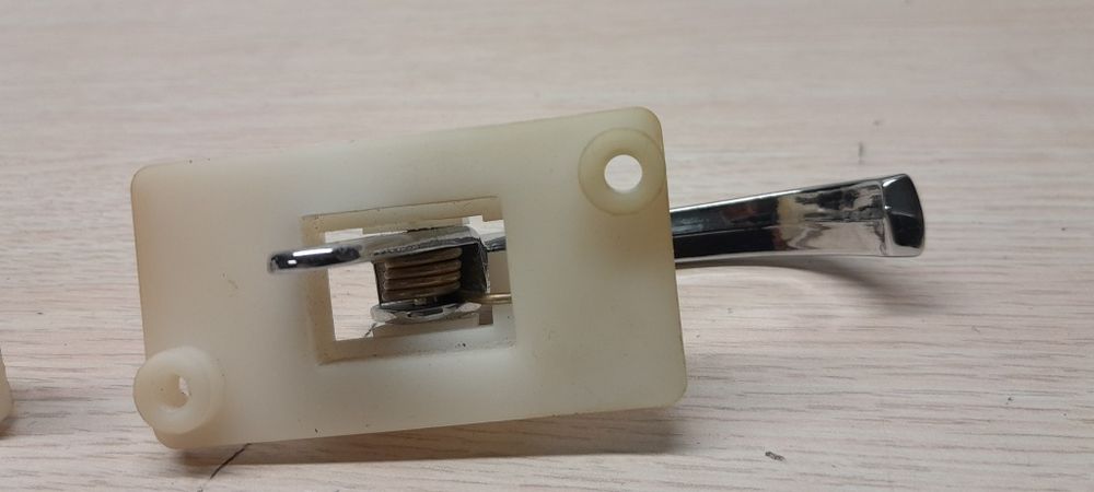 Klamki wewnętrzne FIAT 125P