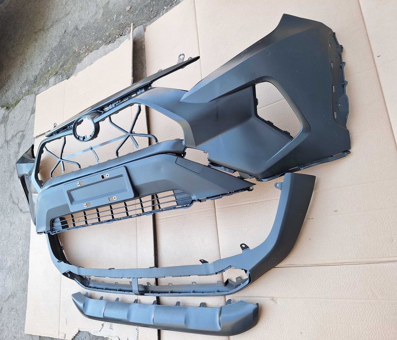 бампер Toyota Rav4 2020 2021 2022 2023 Тойота Рав4