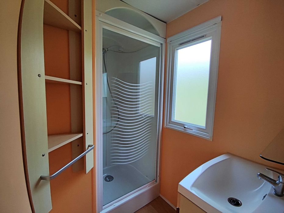 Mobil Home T2 IRM com grande alpendre - Esplanada|  oferta trasnporte